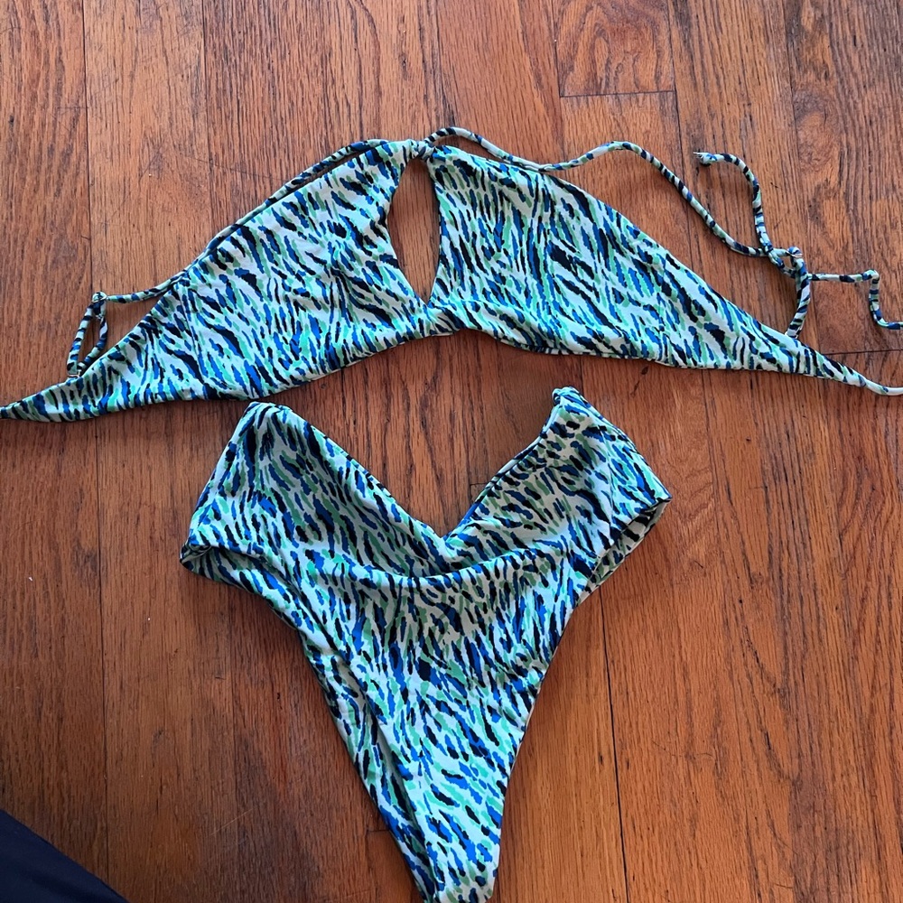 Skatie Blue and Black Patterned Bikini